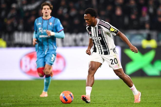 意大利杯今夜再迎强敌，皇家社会状态回暖，主帅态度——气氛紧张，资深球员宣示担当的简单介绍