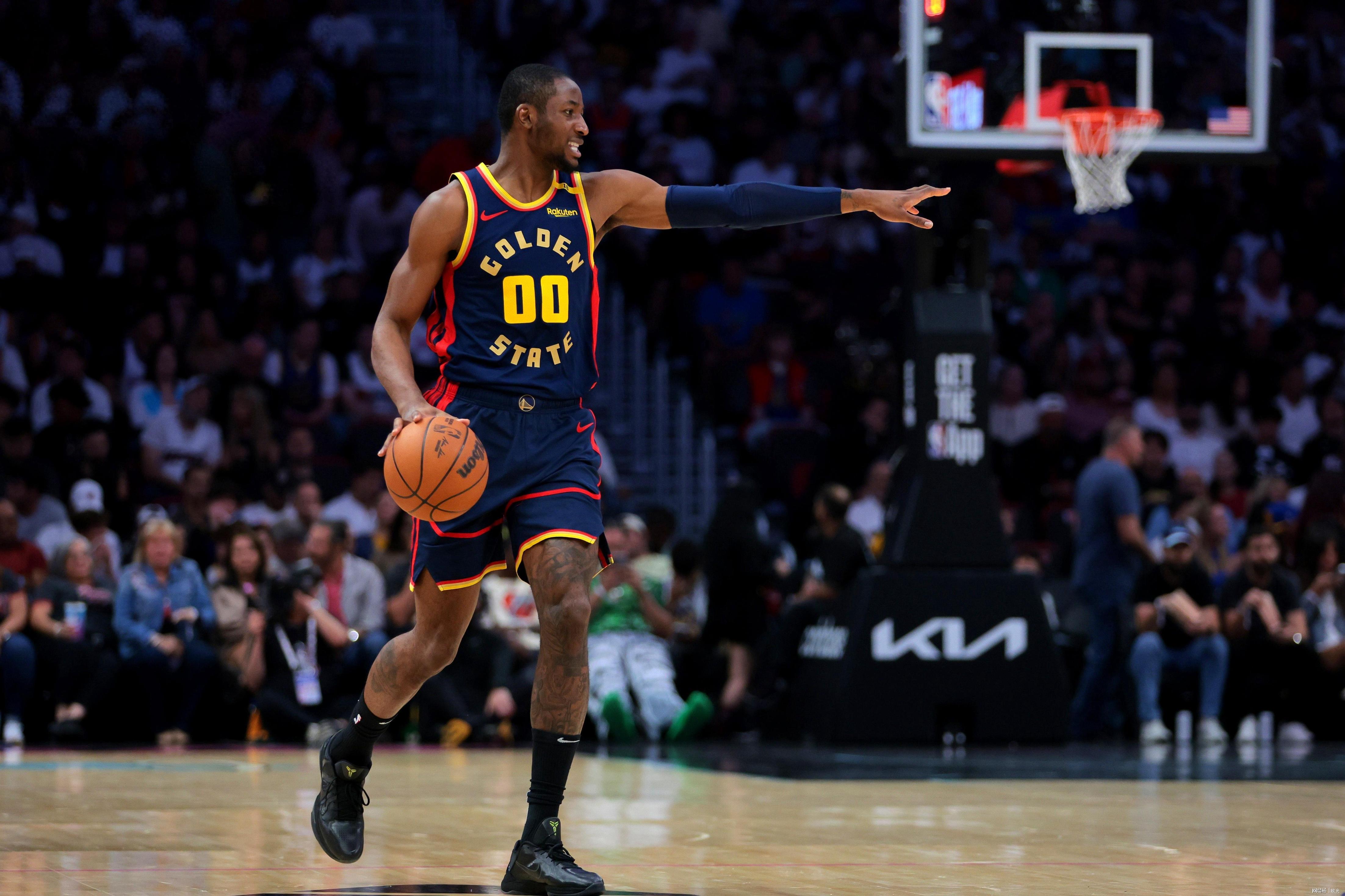 波特兰开拓者关键时刻门线救险，志在西甲名次提升，震撼外界，年轻球员得到机会的简单介绍